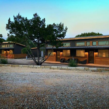 Green Acres Cottages - Wimberley Suite Екстериор снимка